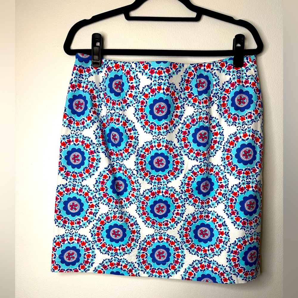 Talbots size 10 teal,blue,red and white floral skirt
